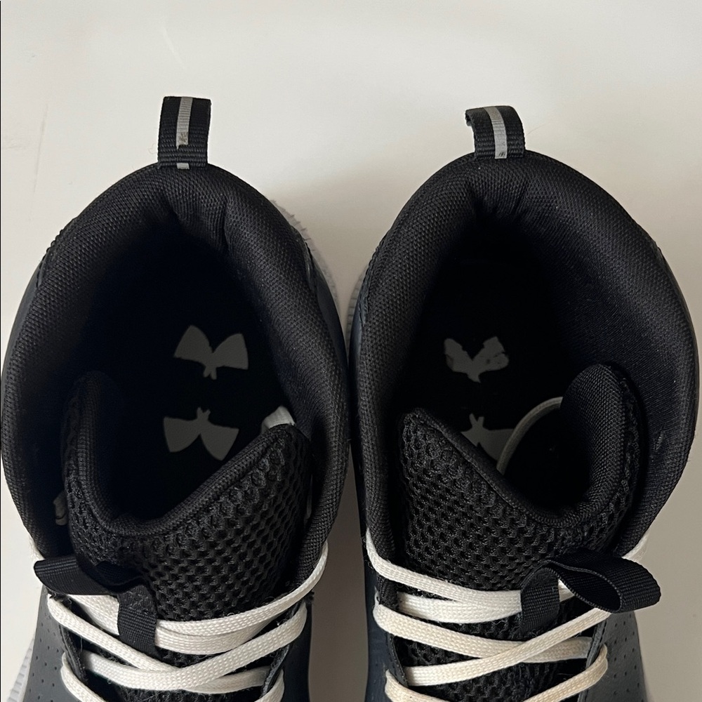 Under Armour Men’s Jet Basketball Black and White High-Top Sneakers 10.5 - Picture 5 of 7